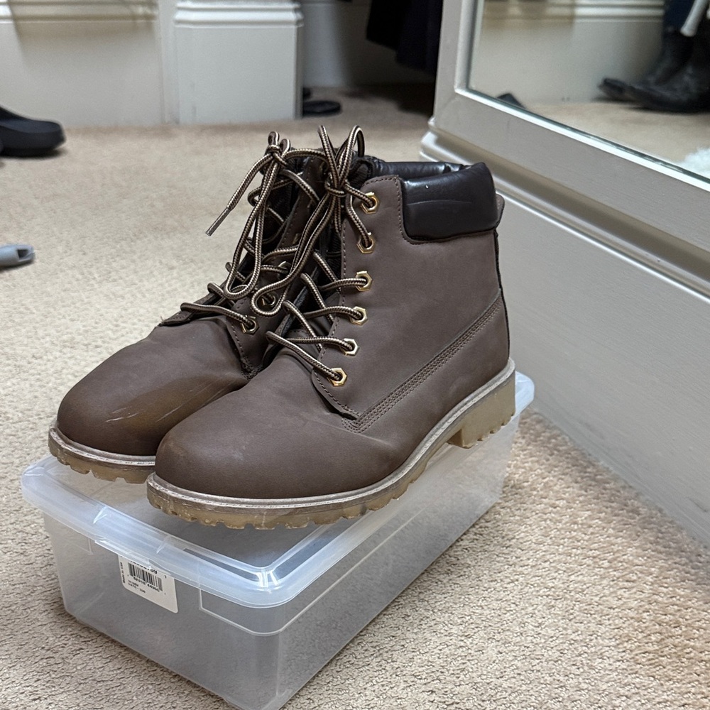 Women's Brown Lace-Up Boots